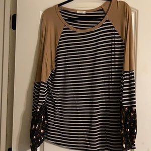 Long sleeve. Never worn